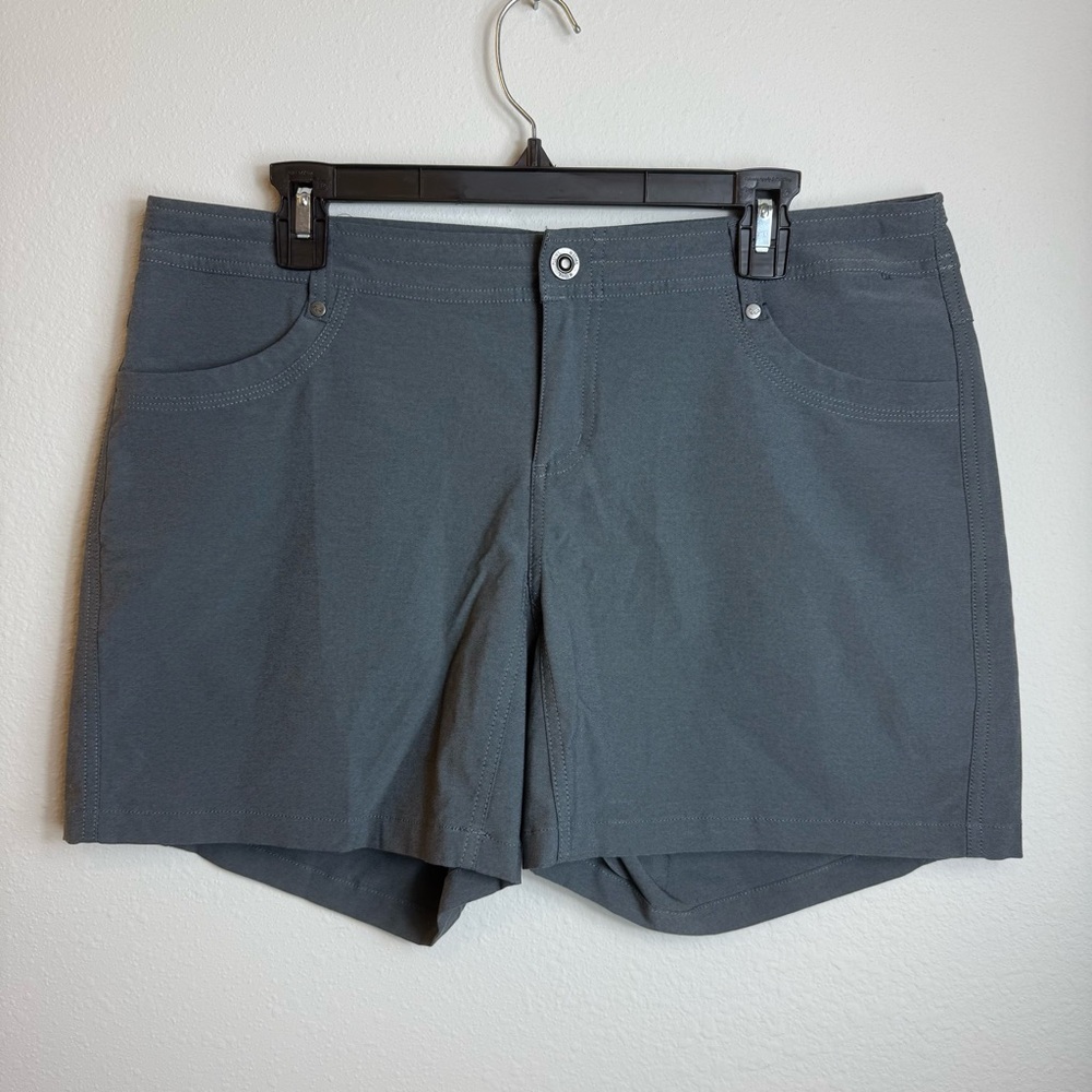 Kuhl Trekr Shorts Women’s Size 14 Charcoal Gray 5” Hiking Outdoor Stretch